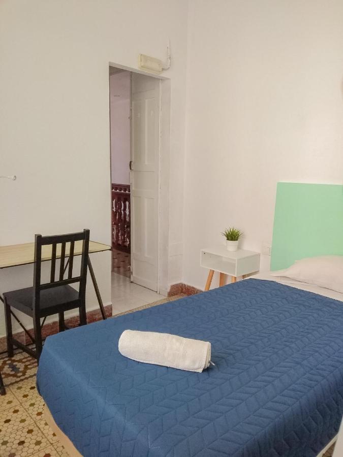 Ostello Barbatuke Bed & Bike Málaga Esterno foto