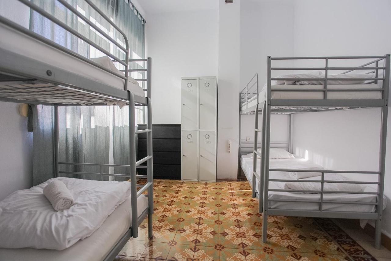 Ostello Barbatuke Bed & Bike Málaga Esterno foto