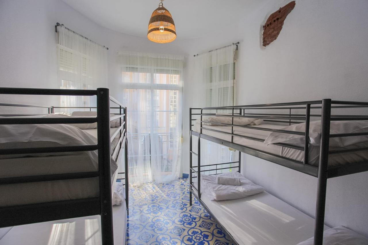 Ostello Barbatuke Bed & Bike Málaga Esterno foto