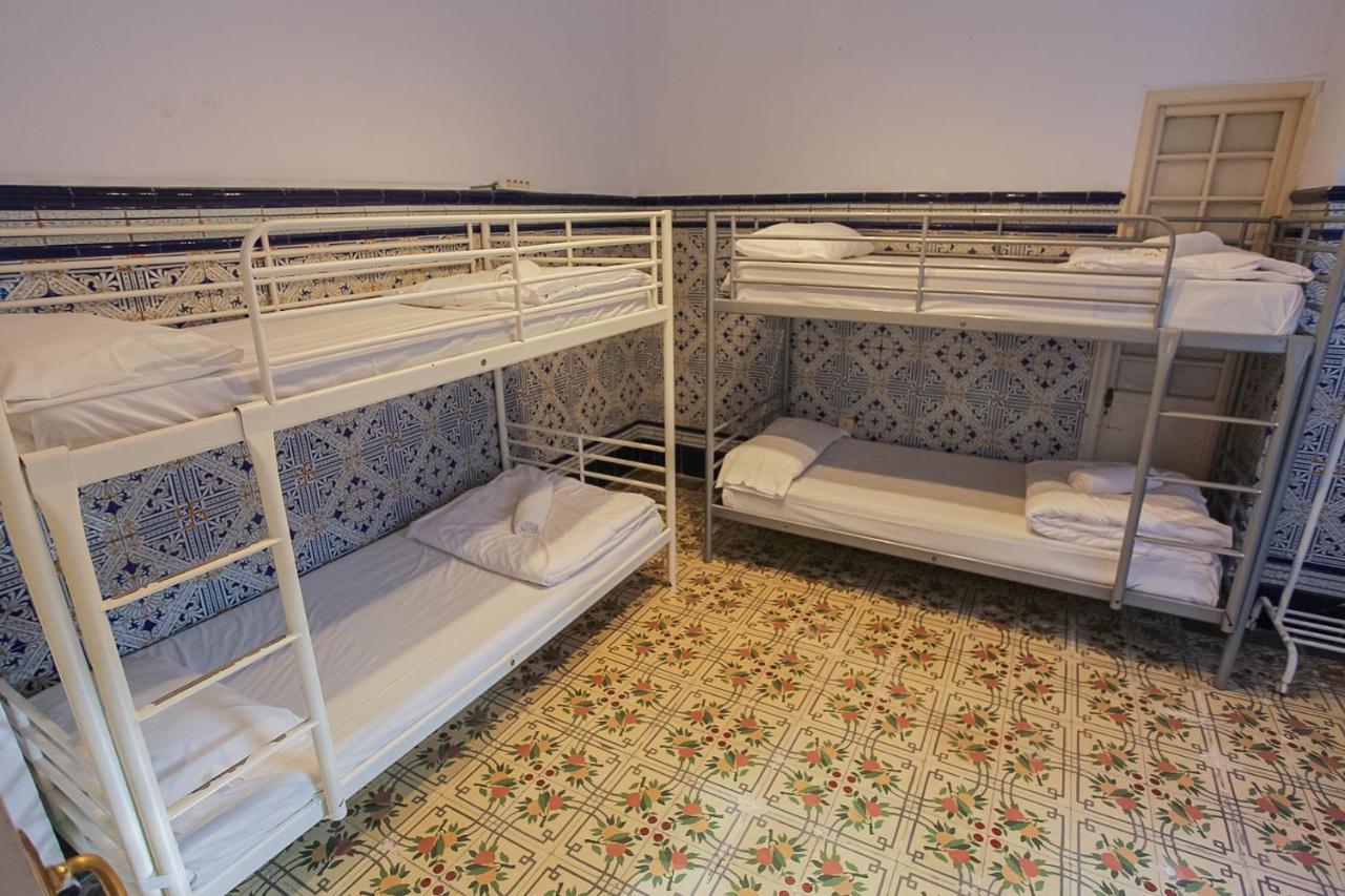 Ostello Barbatuke Bed & Bike Málaga Esterno foto